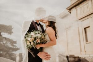 Stylish wedding with groom and bride, image courtesy of Pexels